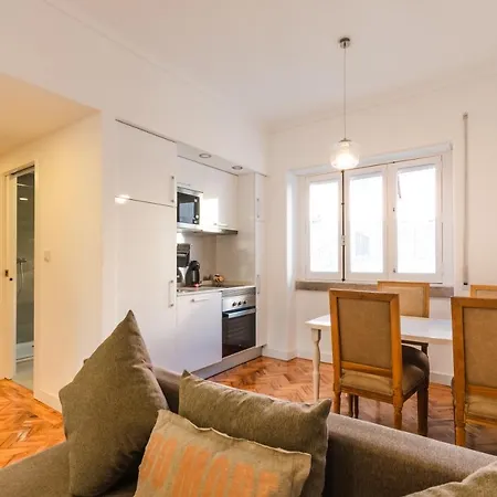 Apartment Carmo *